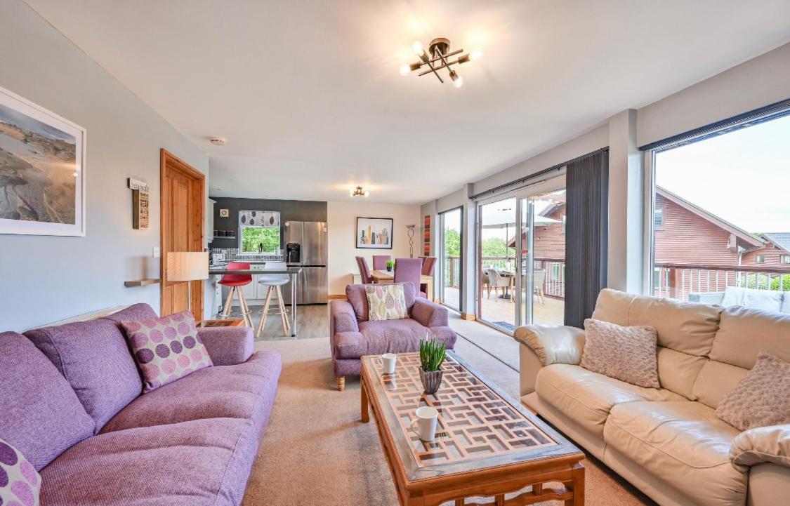 3 Bed Lodge With Ev Point Truro Bagian luar foto